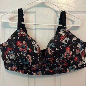 Torrid Curve 360 Back Smoothing Wire-Free Push Up Plunge Bra size 44DD. NWOT